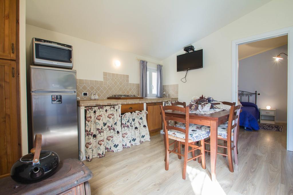 Agriturismo Ada Musso Ss Diano Borello Phòng bức ảnh